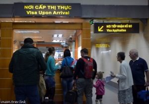 Visa-On-Arrival-in-Hanoi-Old-Ternimal