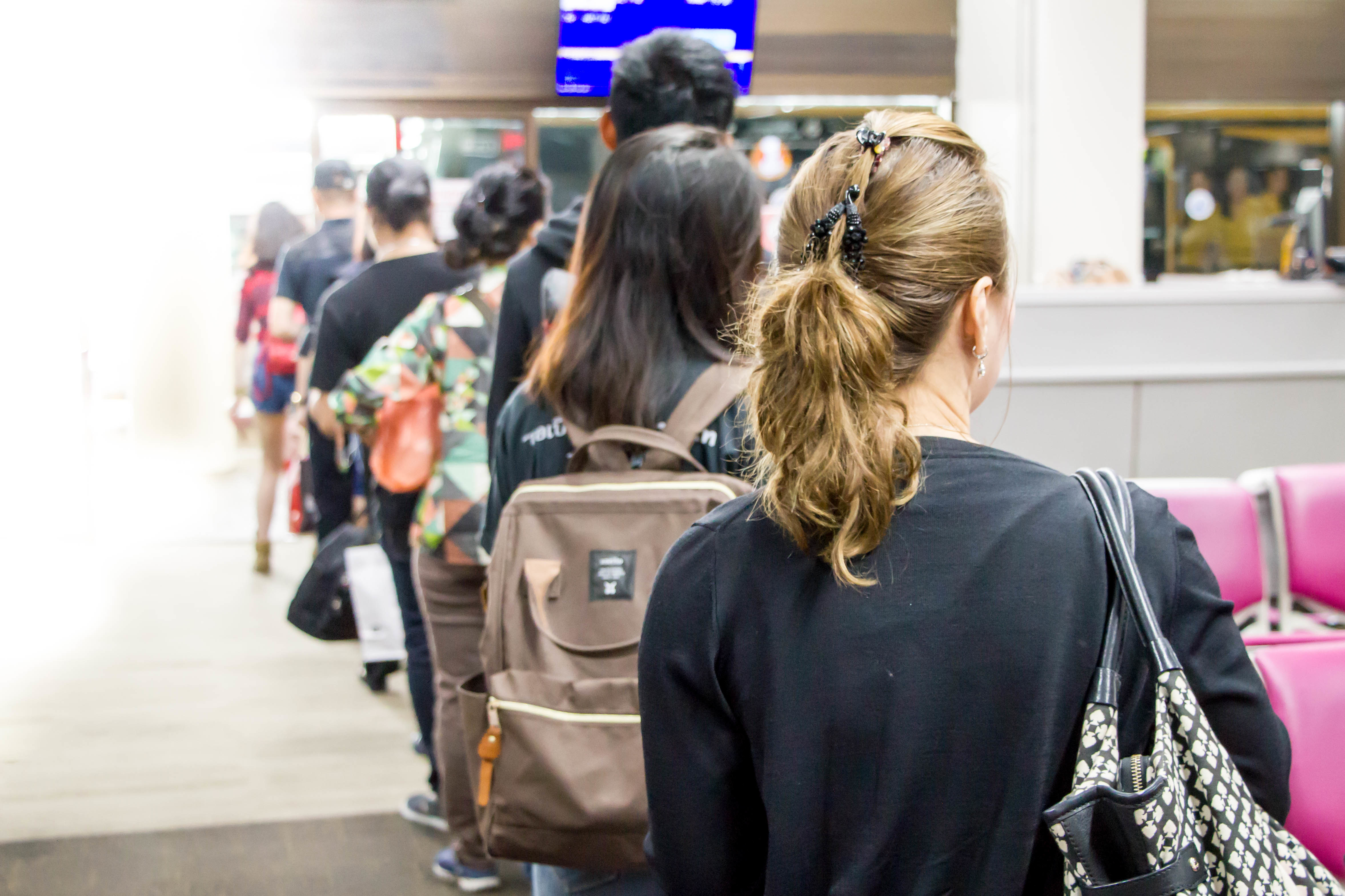 How much time does it take to collect the ‘Visa on Arrival’ at the airport in Vietnam?